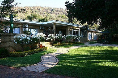 Home Guesthouse Rustenburg Bagian luar foto